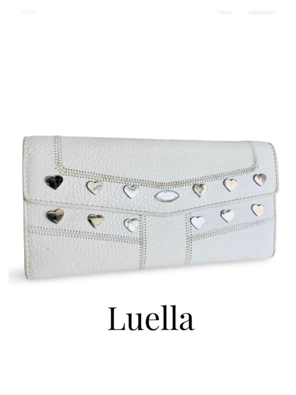 Vintage Luella Y2K White Pebbled Leather Wallet – Silver Heart Studs accents